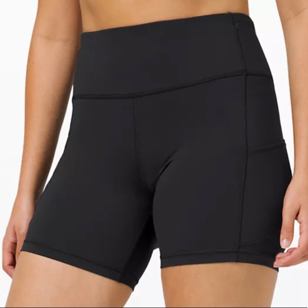 Lululemon Fast and Free short 6” size 4